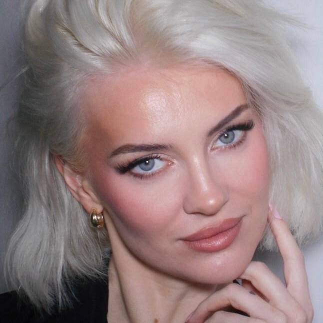 Image of Selina Swift