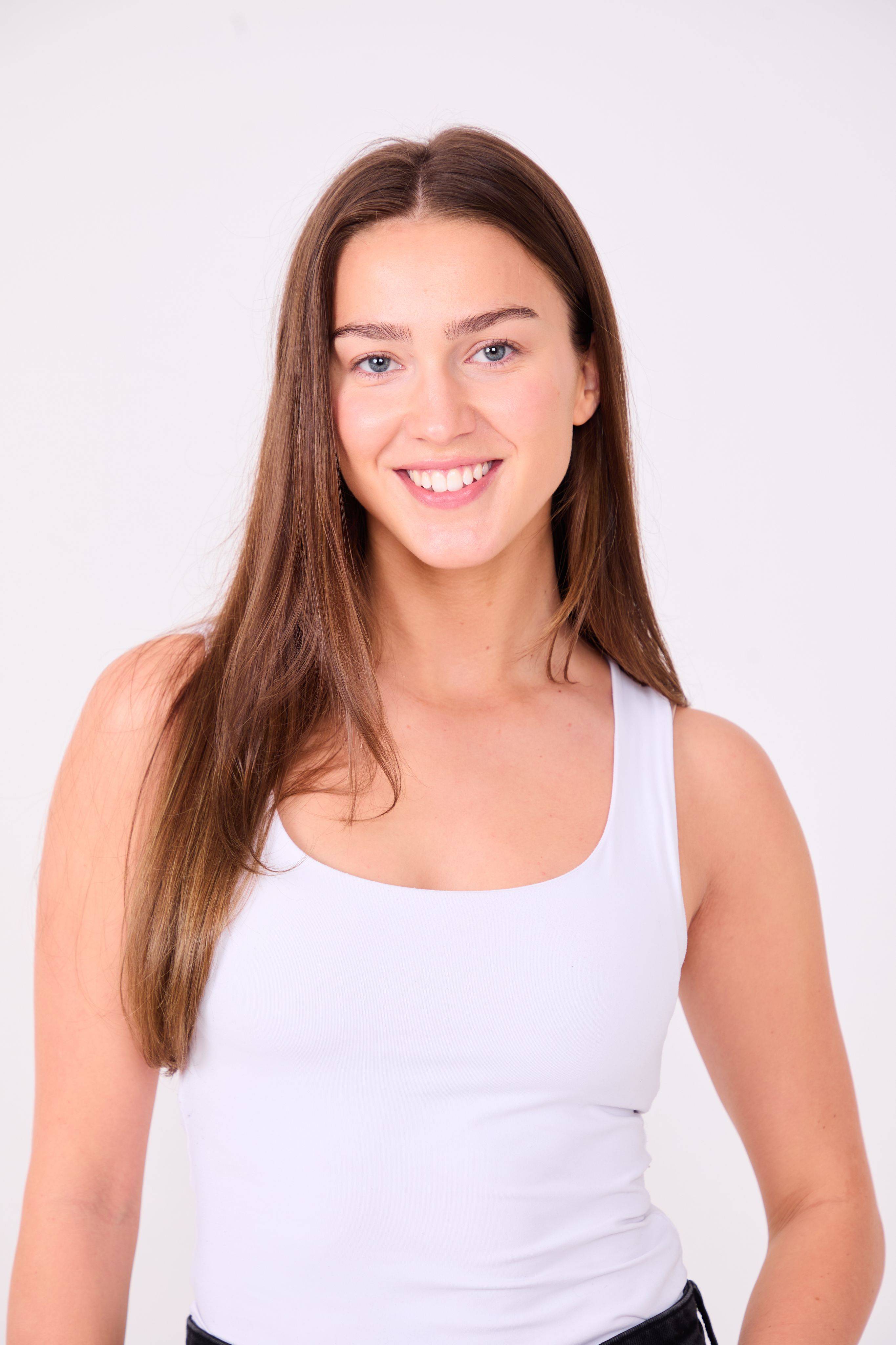 Image of Leah Harris