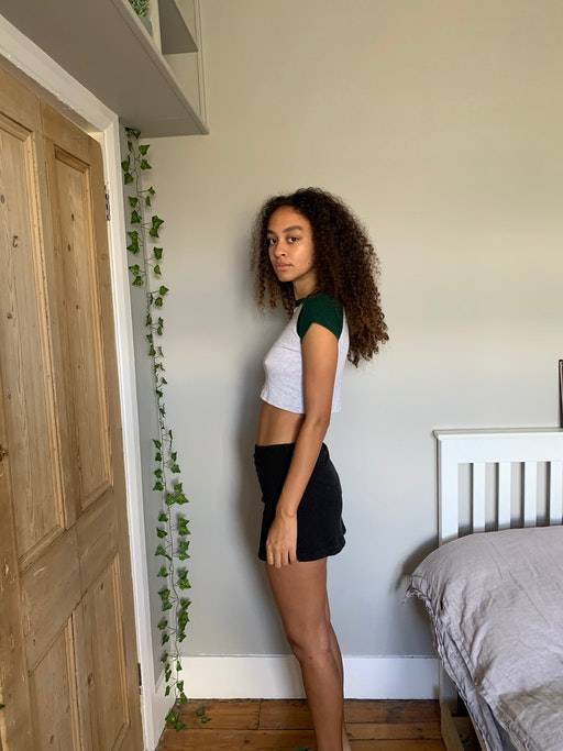 Image of Ellie Lewis