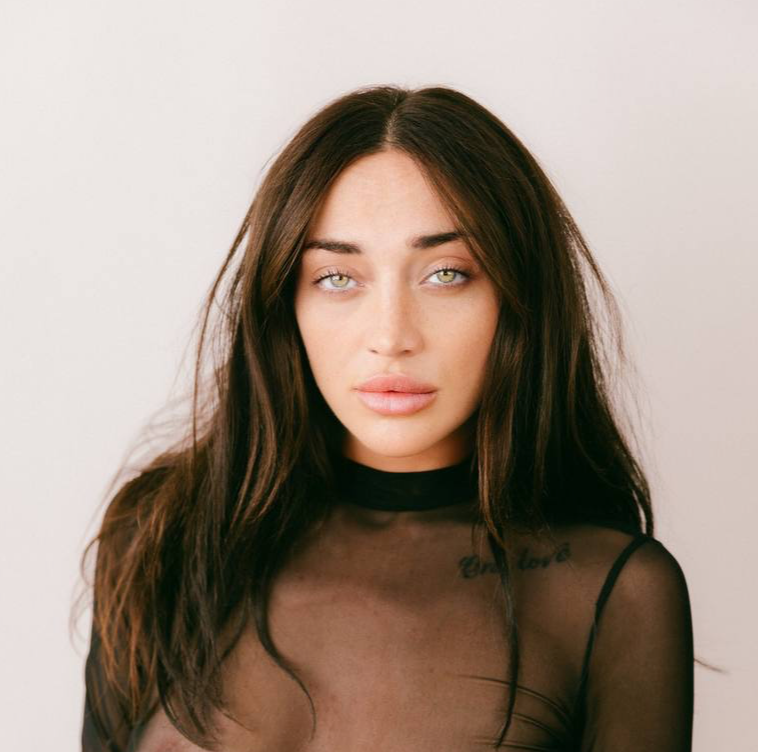 Image of Hannah O’Neill