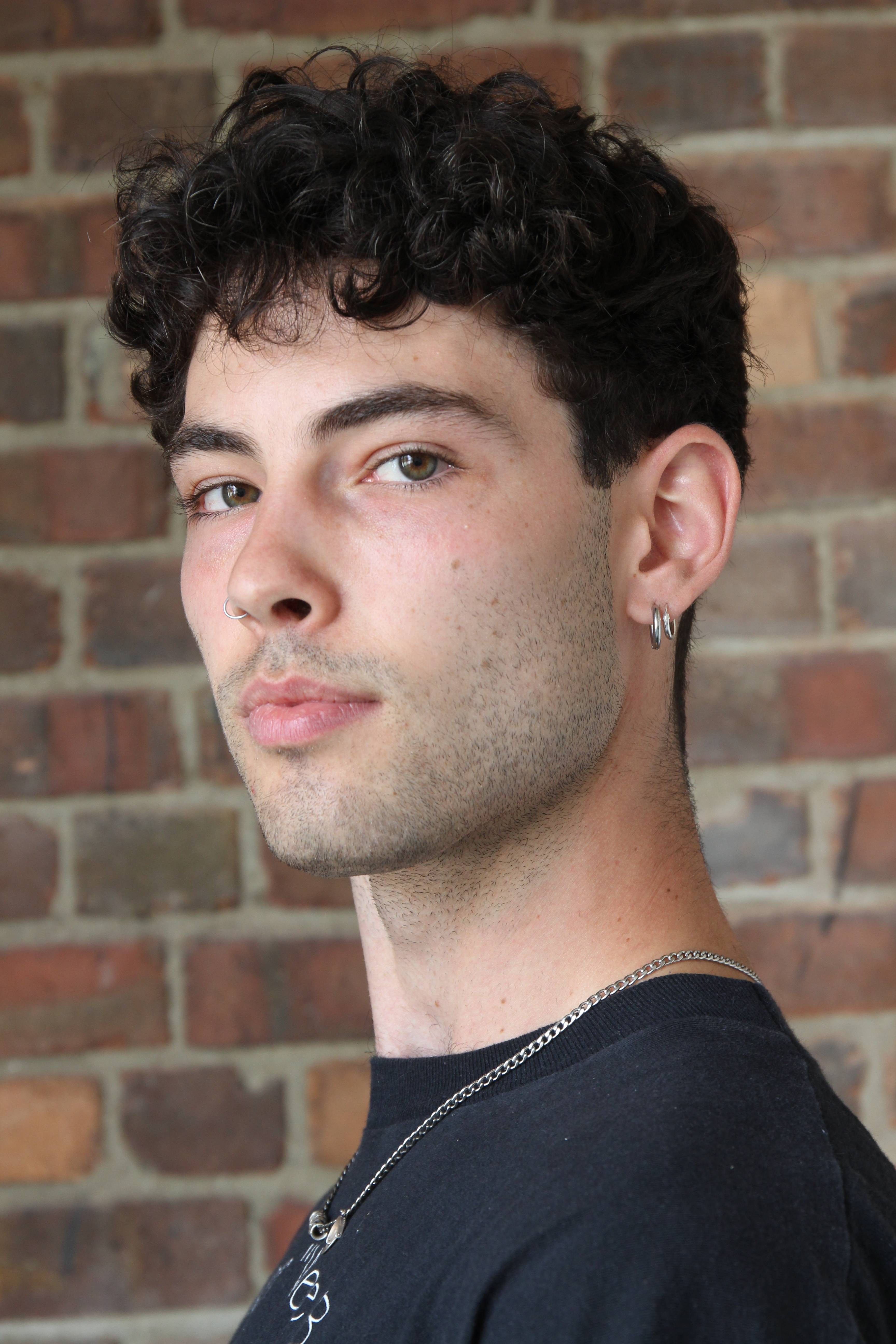 Image of Teo Horsley