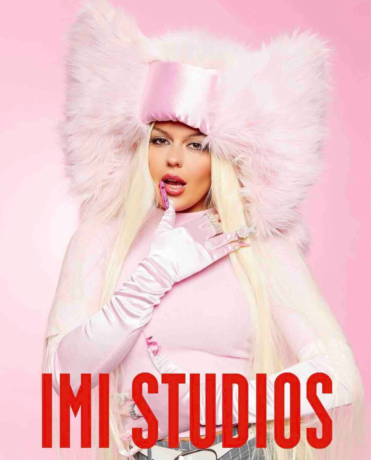 Image of Lucia Hannam