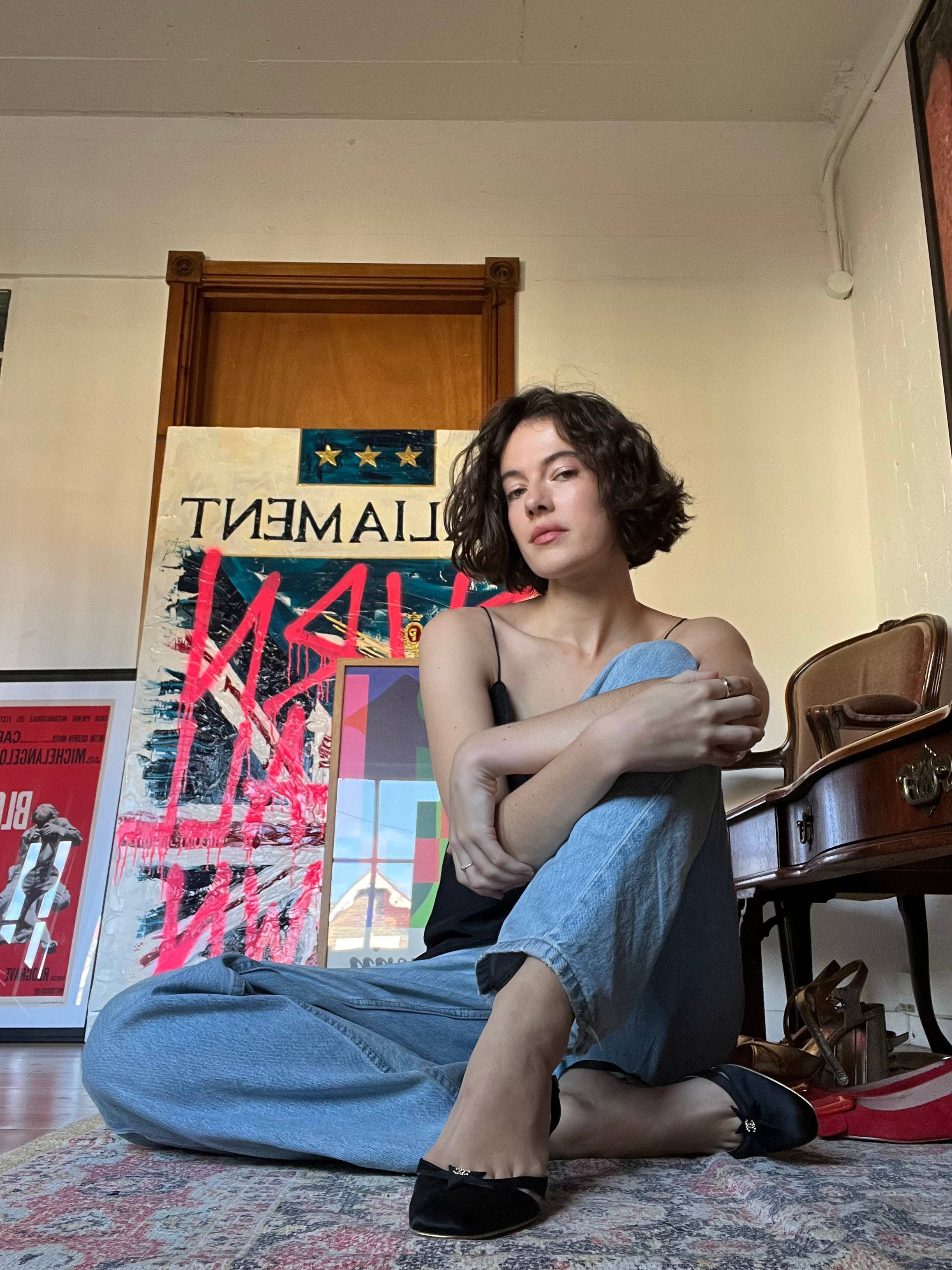Image of Viv Jones