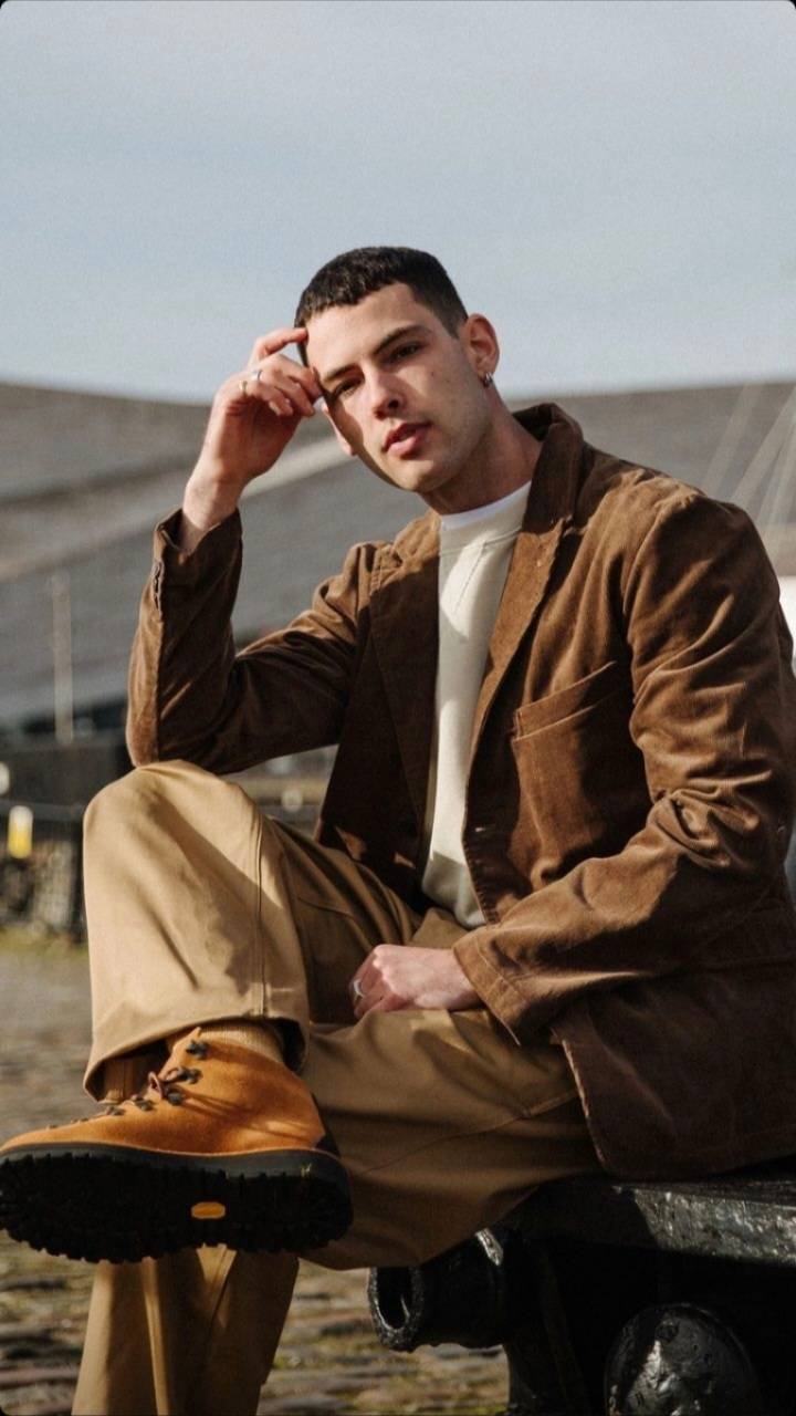 Image of Teo Horsley
