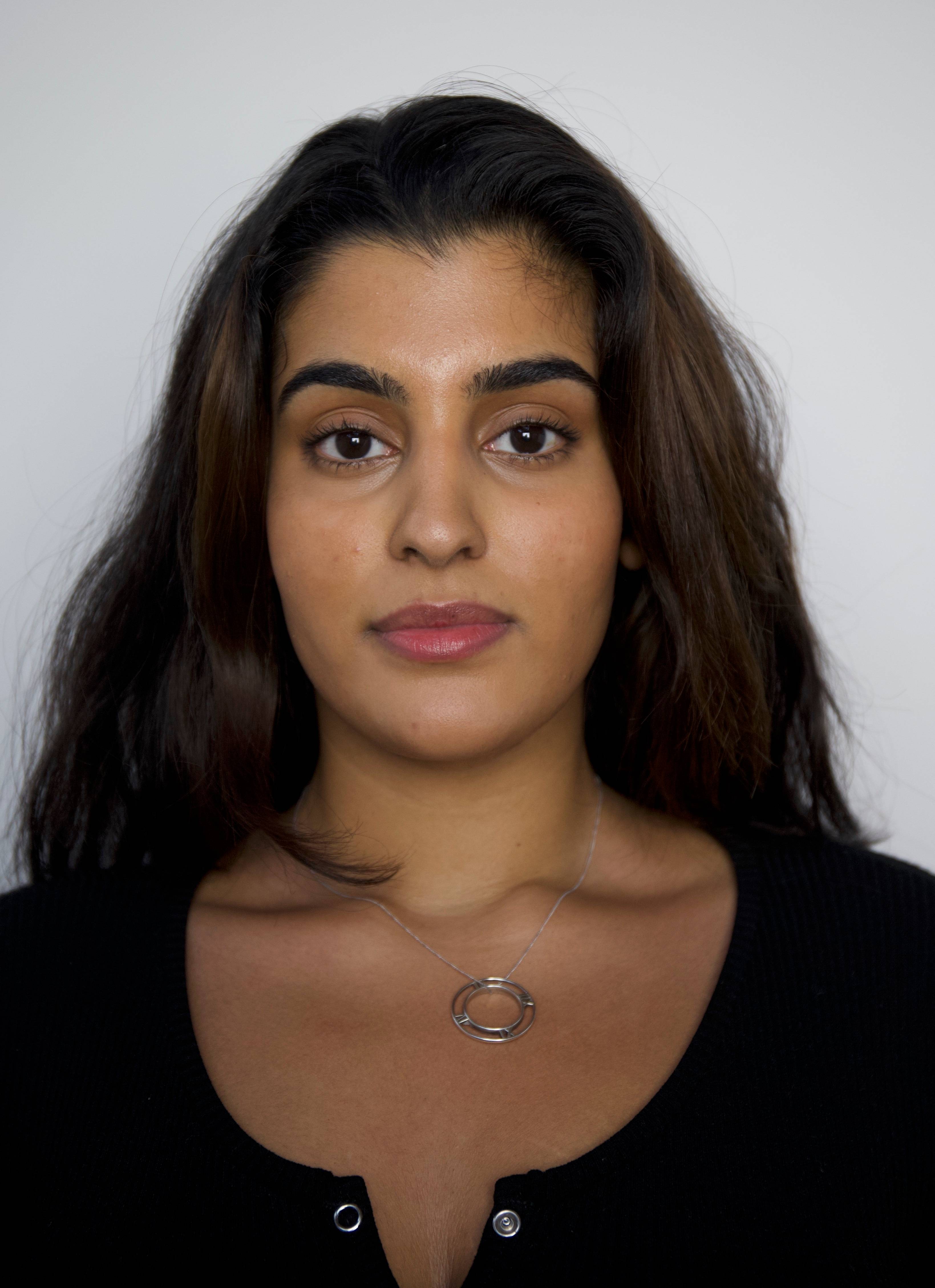 Image of Momina Hanan